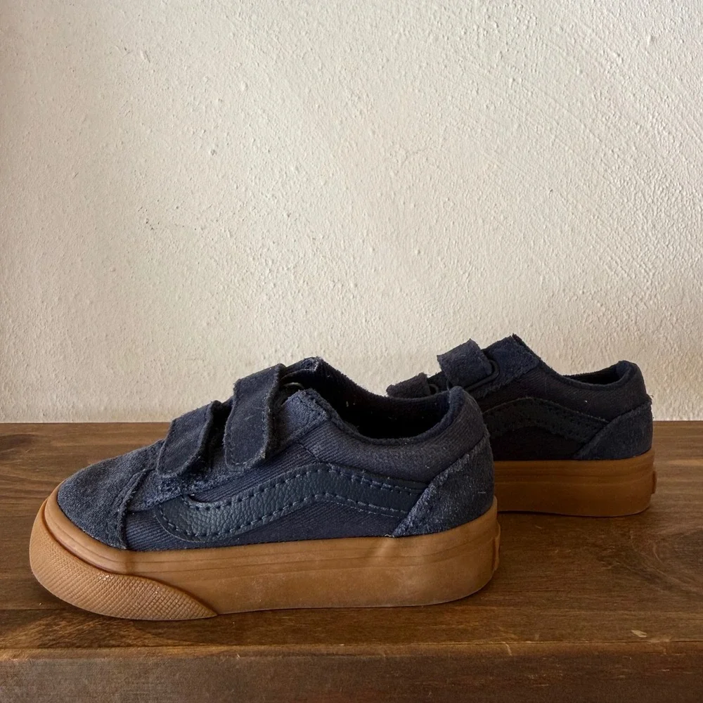 Vans Old Skool V Toddler Sneakers Size 5 Navy Blue Gum Hook & Loop 507698